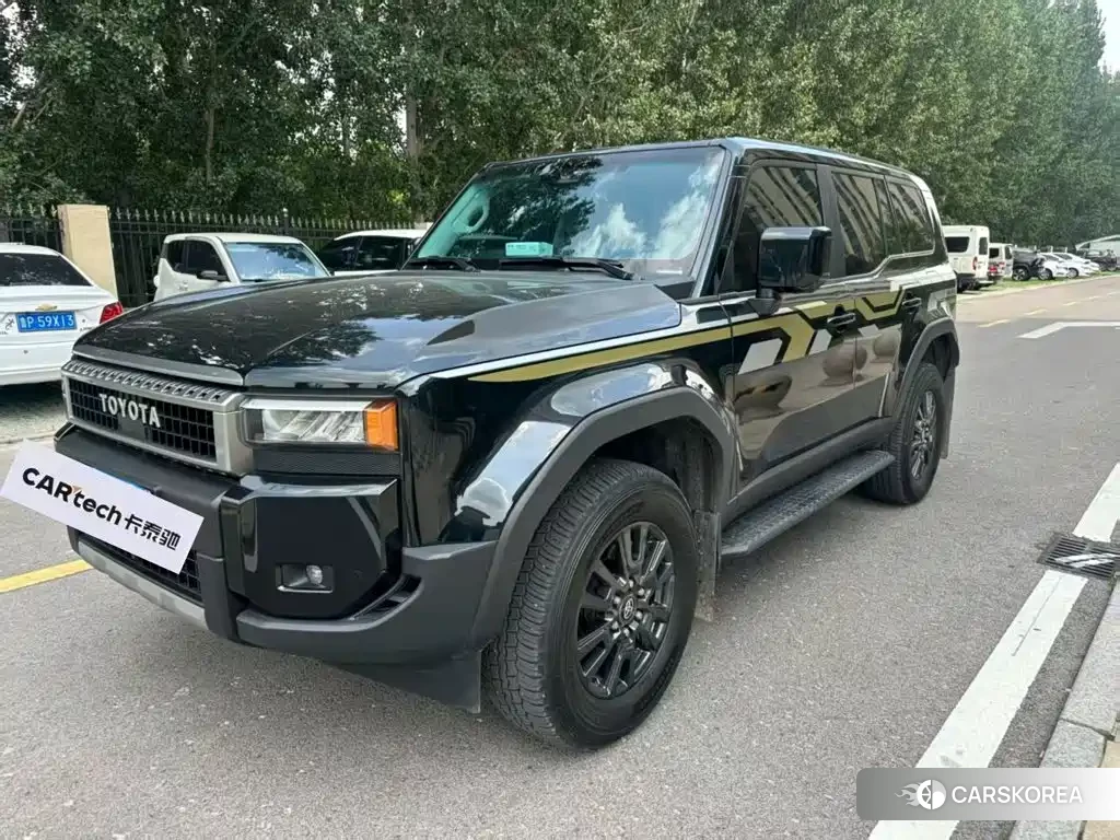 Toyota Prado 2024 Черный из Китая, фото 4