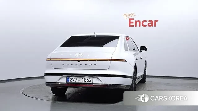 Hyundai Grandeur Hybrid (GN7) id 3327825 из Кореи 14