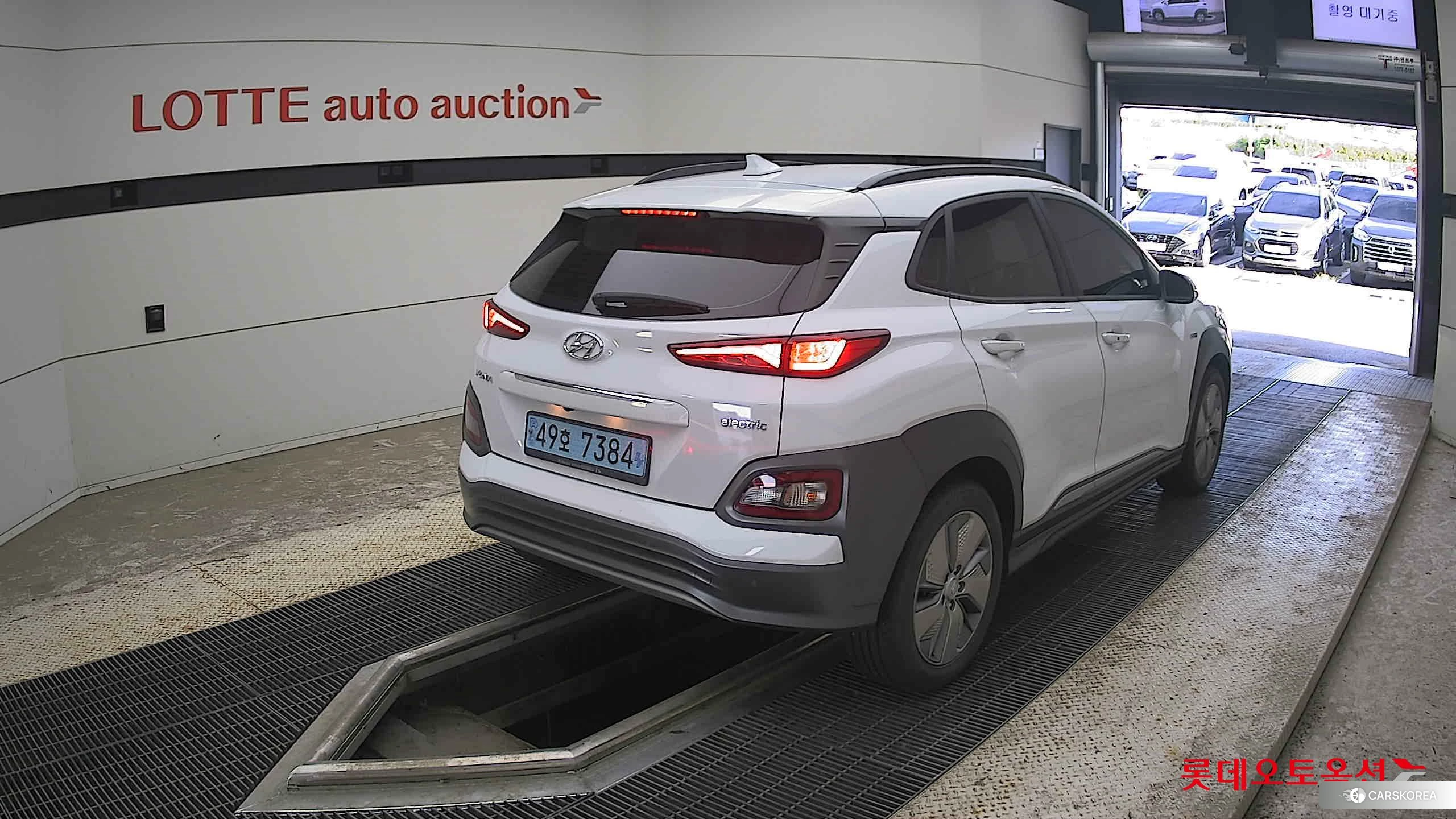 Hyundai KONA Electric id 4504392 из Кореи 32