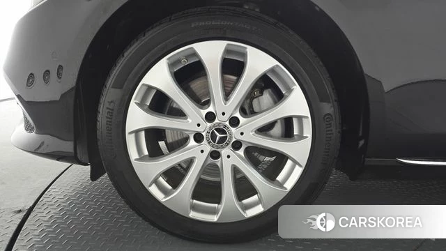 Mercedes-Benz E-Class W213 id 4371501 из Кореи 27