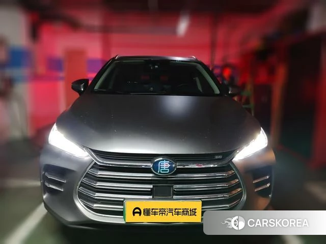 BYD Tang DM 2019 Серебристо-серый из Китая, фото 4
