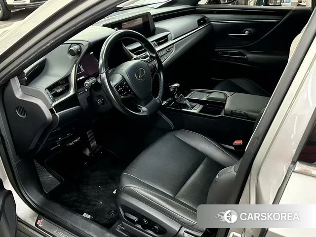 Lexus ES 2021 Шампань из Китая, фото 4
