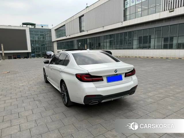 BMW 5 series 2023 Белый из Китая, фото 4