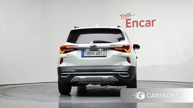 Kia Seltos id 4231708 из Кореи 26