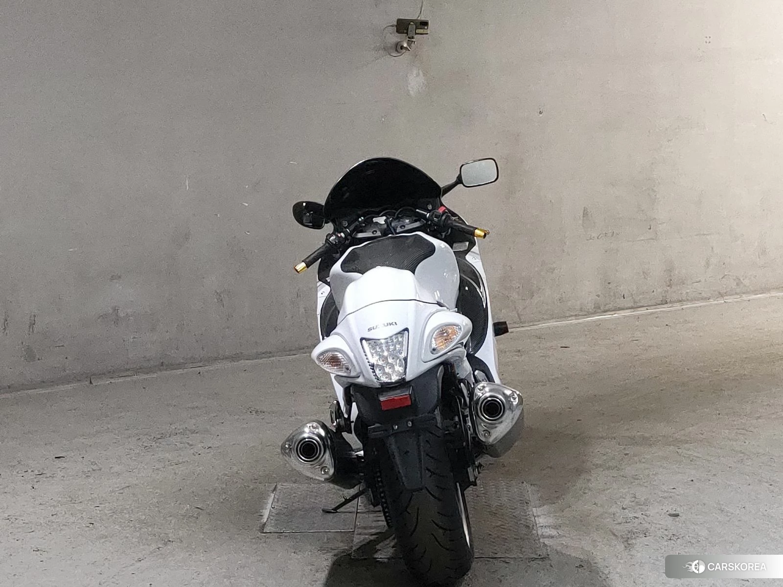 Проданный Suzuki GSX1300R HAYABUSA 2015 из Японии