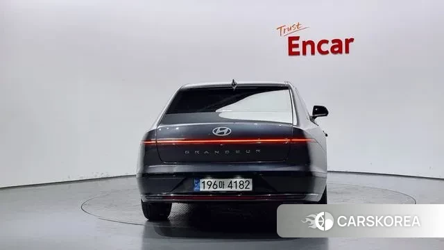 Hyundai Grandeur Hybrid (GN7) id 2993496 из Кореи 14