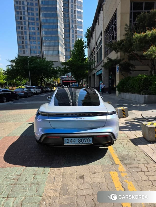 Porsche Taycan 2021 Белый из Кореи, фото 4