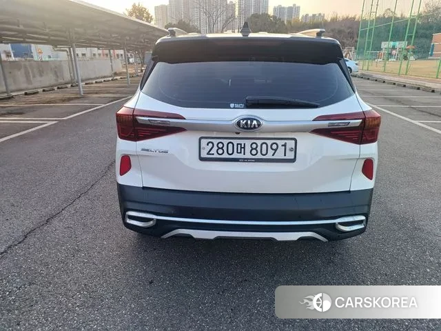 Kia Seltos id 3728168 из Кореи 14