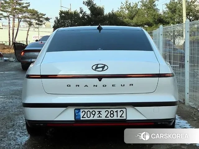 Hyundai Grandeur (GN7) id 3596551 из Кореи 14