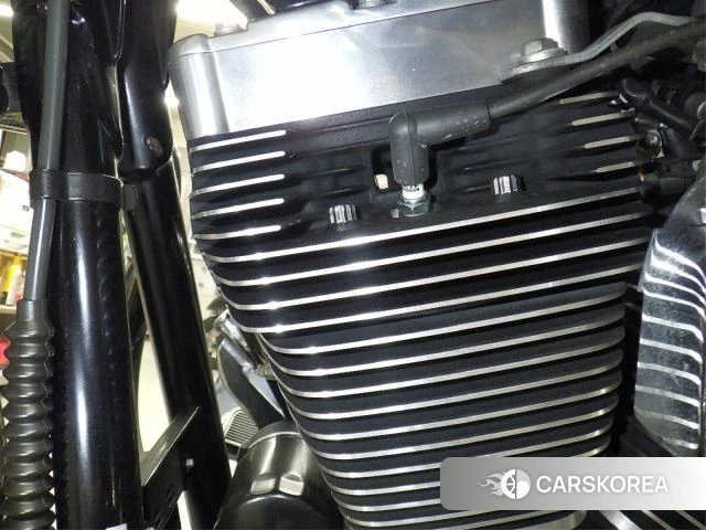 Engine photo