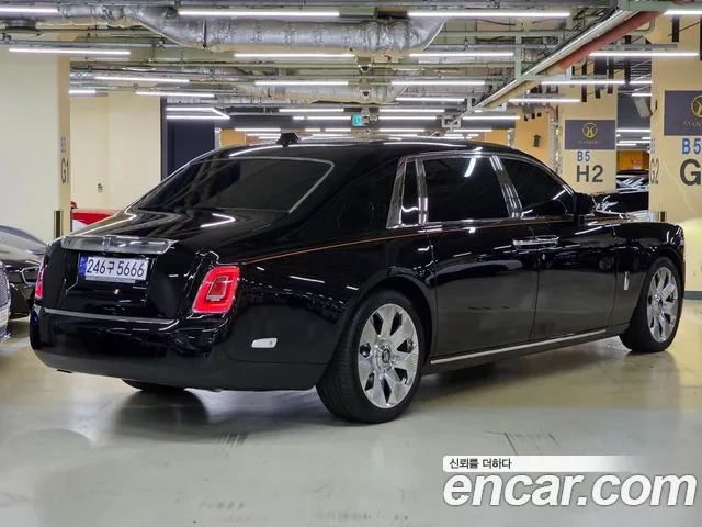 Rolls-Royce Phantom id 2873581 из Кореи 14