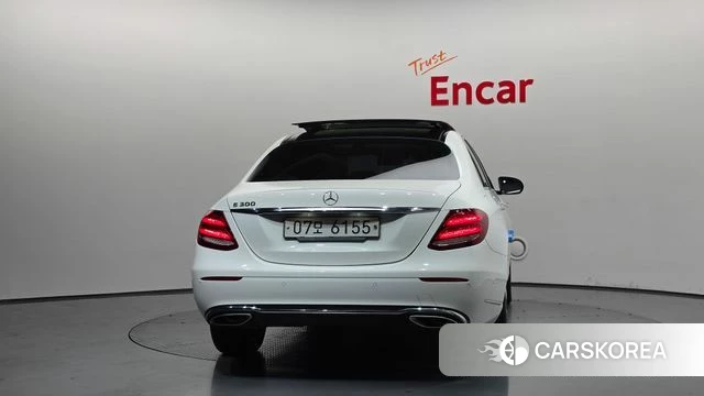 Mercedes-Benz E-Class W213 id 4285674 из Кореи 33