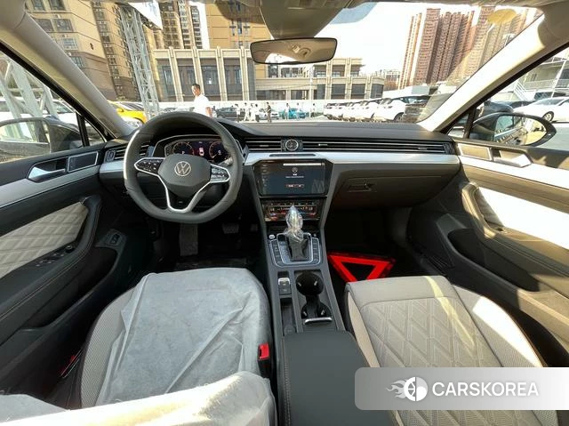 Volkswagen Magotan id 4260361 из Китая 10