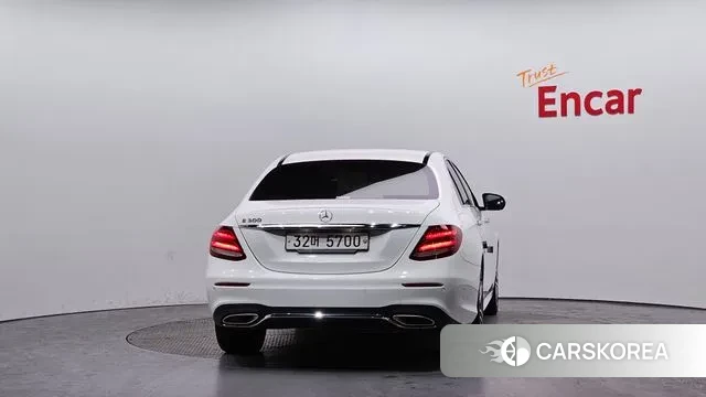 Mercedes-Benz E-Class W213 id 3748438 из Кореи 14