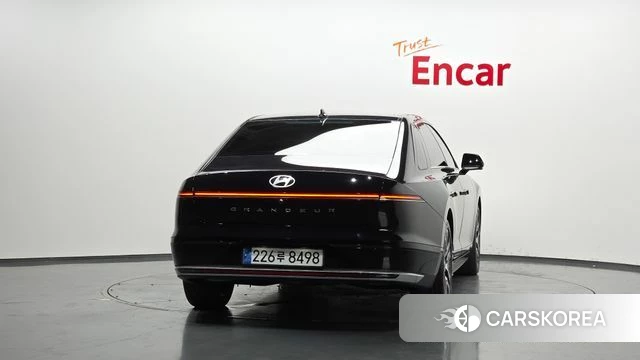 Hyundai Grandeur Hybrid (GN7) id 4400668 из Кореи 14