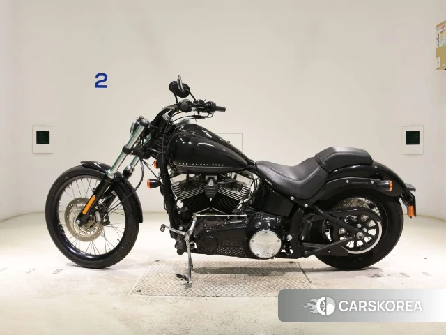 Проданный Harley-Davidson Softail Blackline FXS1580 2011 из Японии