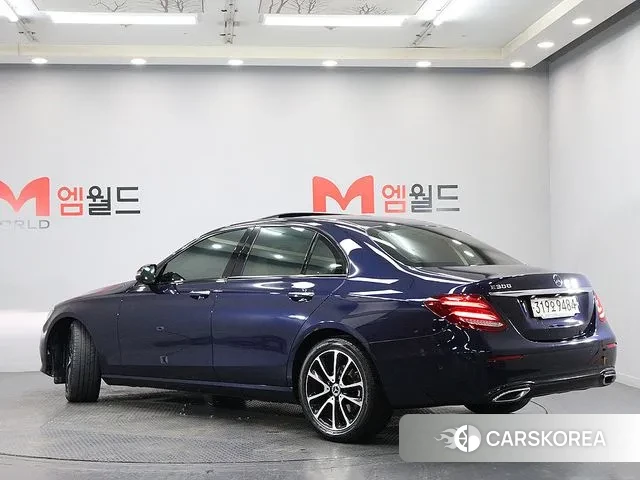 Mercedes-Benz E-Class W213 id 3296879 из Кореи 14