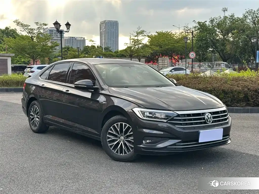 Volkswagen Sagitar id 4548381 из Китая 12