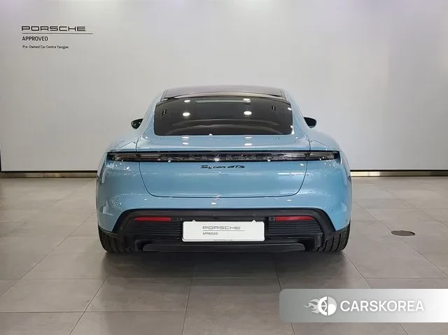 Porsche Taycan id 3289305 из Кореи 14