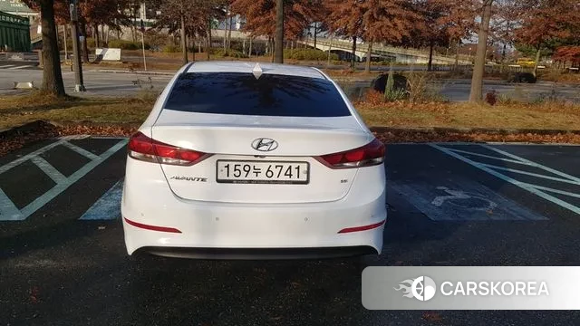 Hyundai Avante AD id 3009498 из Кореи 9