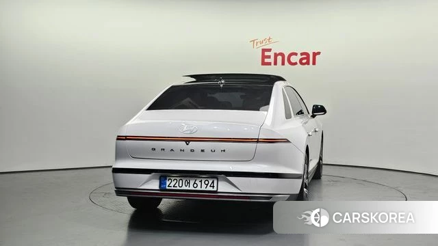 Hyundai Grandeur (GN7) id 4494184 из Кореи 25