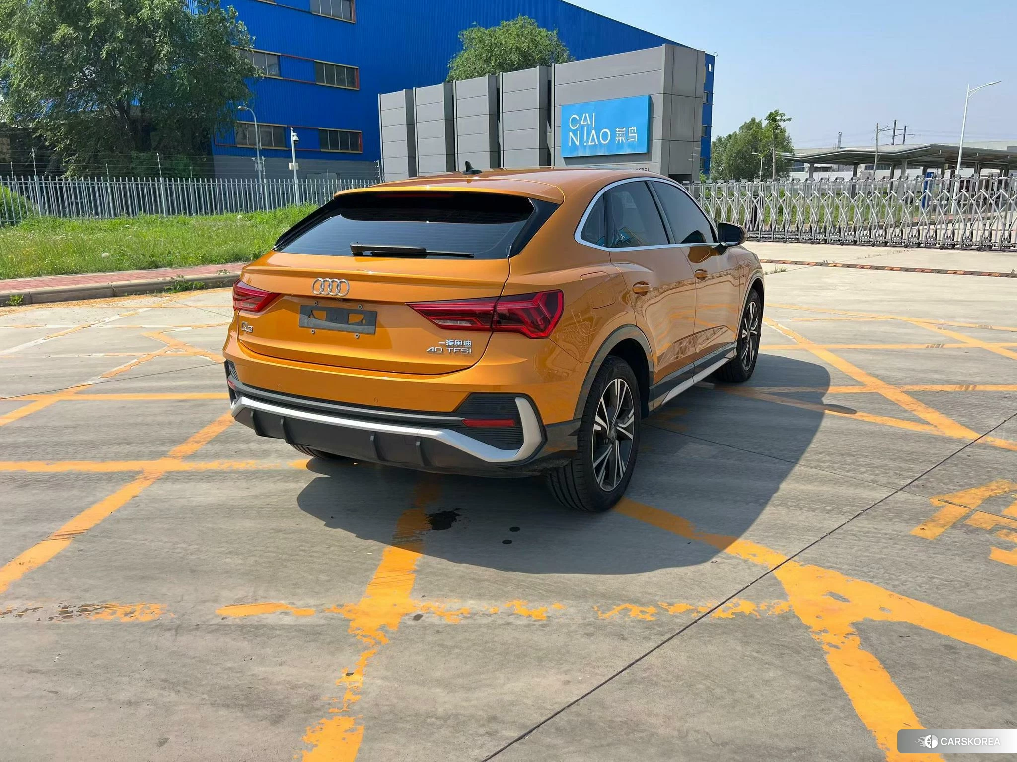 Audi Q3 Sportback 2020 Оранжевый из Китая, фото 4