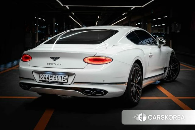 Bentley Continental GT 3rd Generation 2023 Белый из Кореи, фото 4