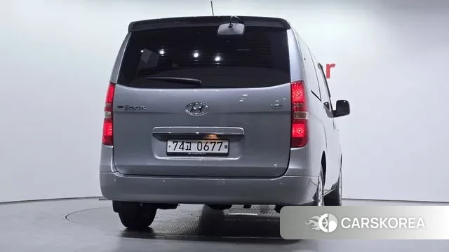 Hyundai The New Grand Starex id 3641618 из Кореи 14