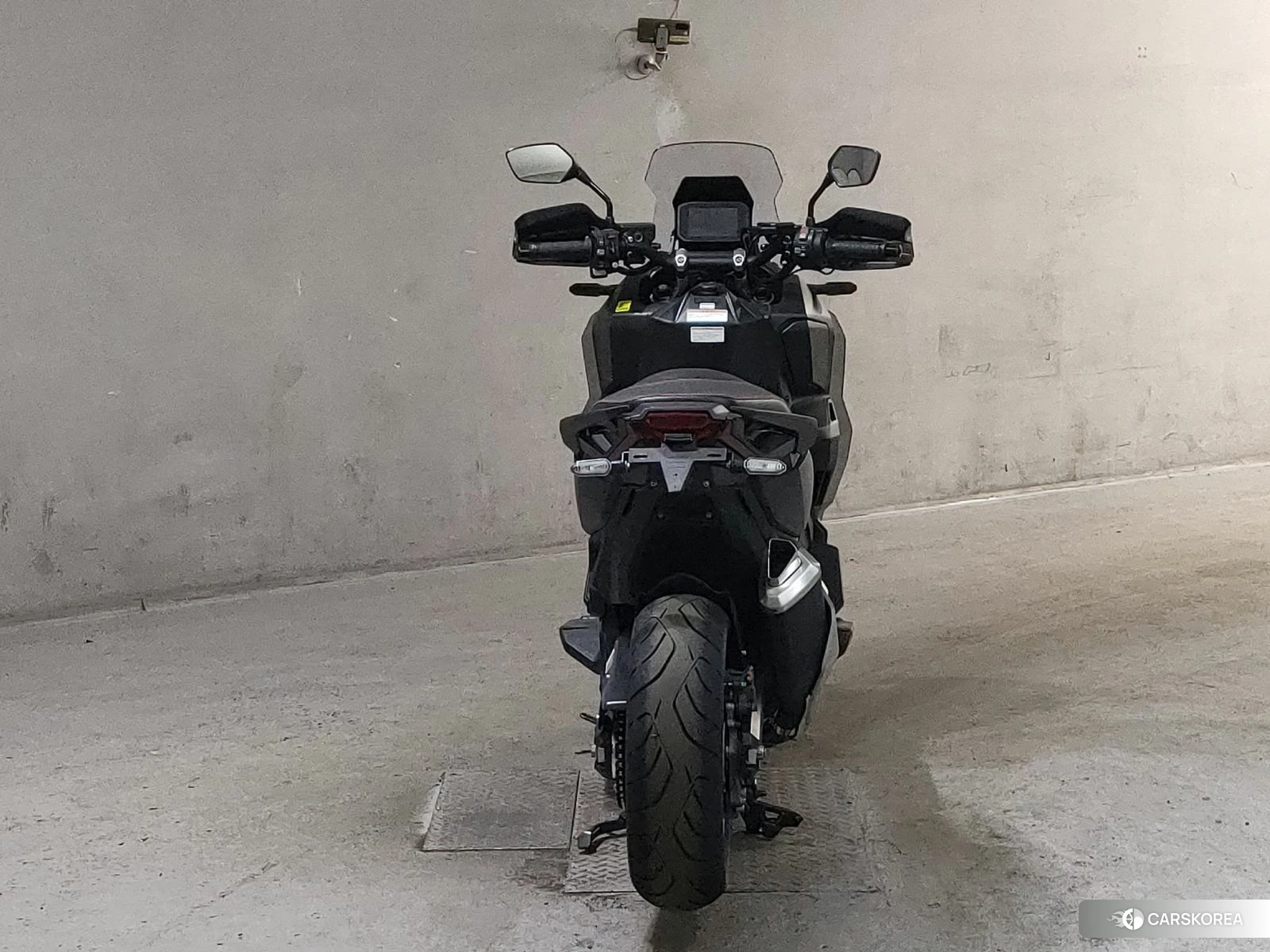 Проданный Honda X-ADV 750 2024 из Японии, фото 2