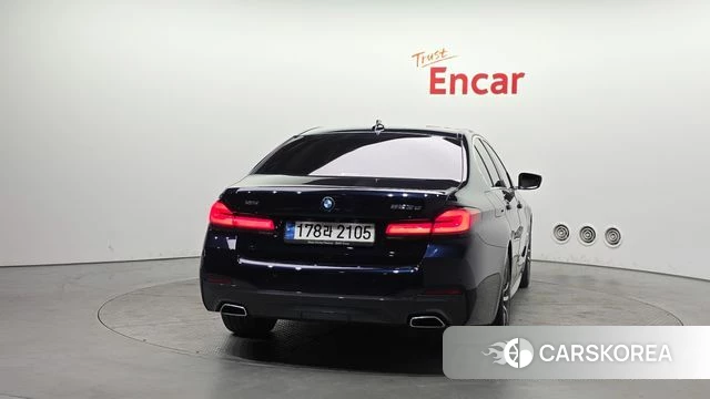 BMW 5 Series (G30) id 3812841 из Кореи 14