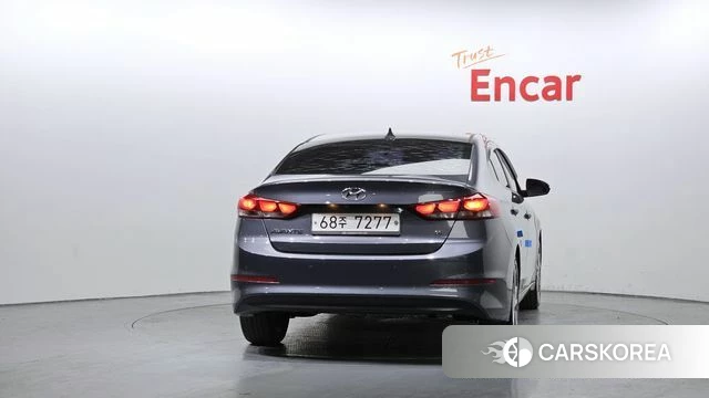 Hyundai Avante AD id 3943034 из Кореи 14