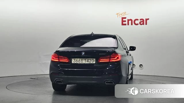 BMW 5 Series (G30) id 4390628 из Кореи 14