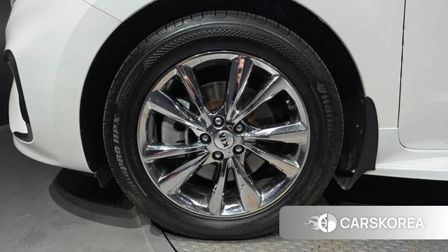 Kia The New Carnival id 4770364 из Кореи 30