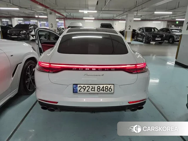 Porsche Panamera (971) 2021 Белый из Кореи, фото 4