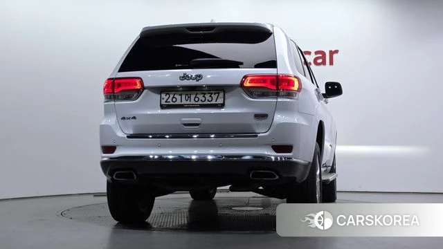 Jeep Grand Cherokee id 4284421 из Кореи 24