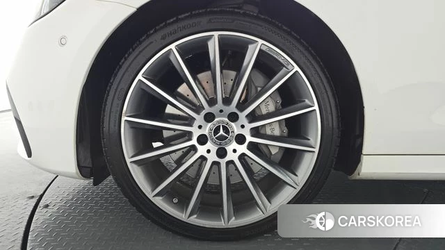 Mercedes-Benz E-Class W213 id 4268494 из Кореи 29