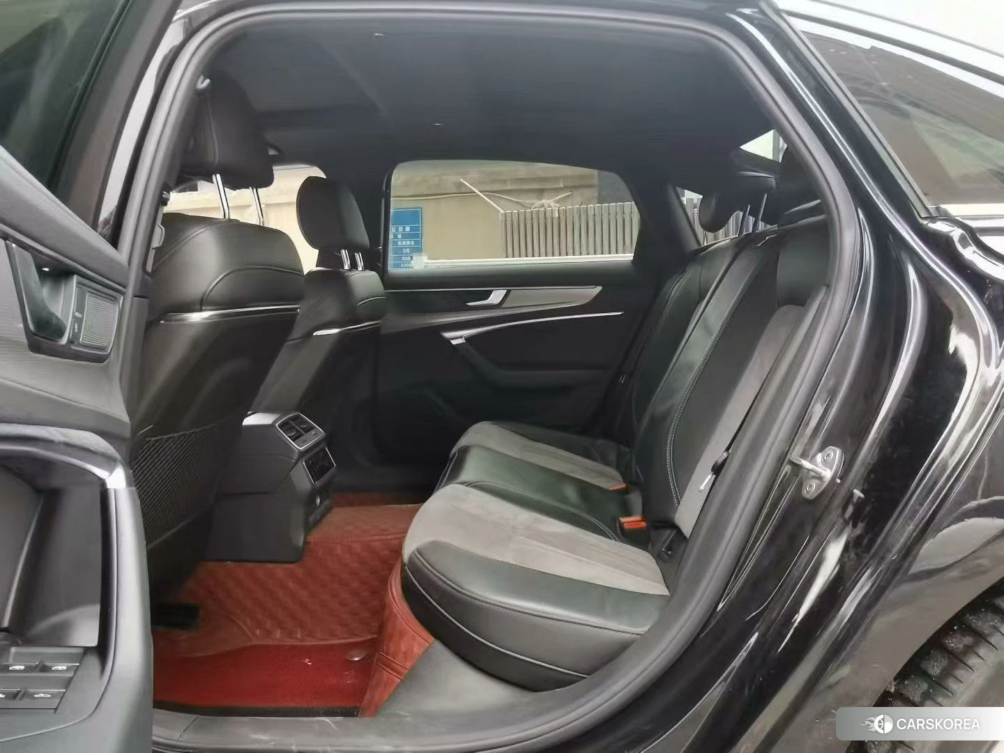 Audi A6L id 4492917 из Китая 13