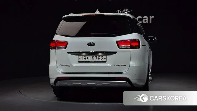 Kia All New Carnival id 3588678 из Кореи 14