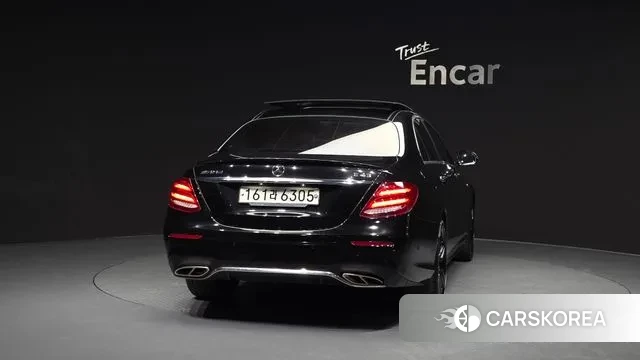 Mercedes-Benz E-Class W213 id 3753913 из Кореи 14