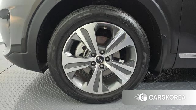 Kia The New Sorento id 4483401 из Кореи 25