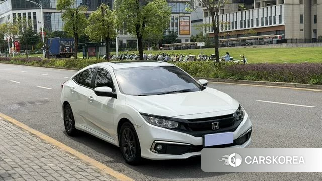 Honda Civic id 4274493 из Китая 16