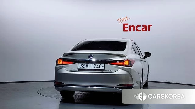 Lexus ES300h 7th generation id 3966305 из Кореи 14
