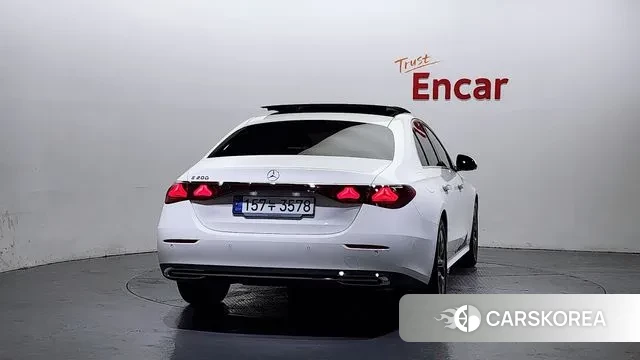 Mercedes-Benz E-Class W214 id 3619851 из Кореи 14