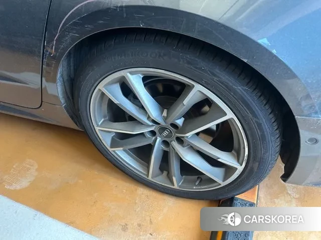 Audi A7 (4K) id 3033665 из Кореи 7