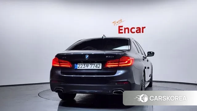 BMW 5 Series (G30) id 3552175 из Кореи 14