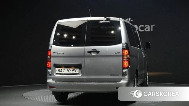 Hyundai The New Grand Starex id 4483149 из Кореи 25