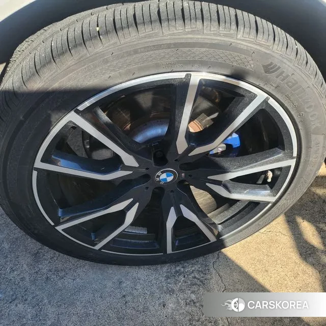 BMW X7 (G07) 2020 Белый из Кореи, фото 4