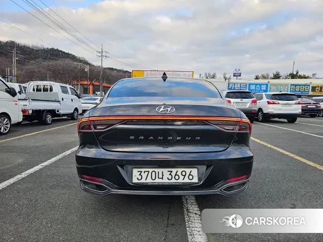 Hyundai The New Grandeur IG id 3567939 из Кореи 14