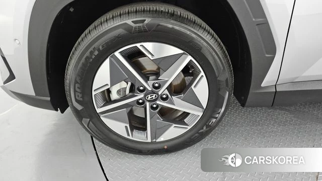 Hyundai The New Tucson (NX4) id 4539632 из Кореи 25