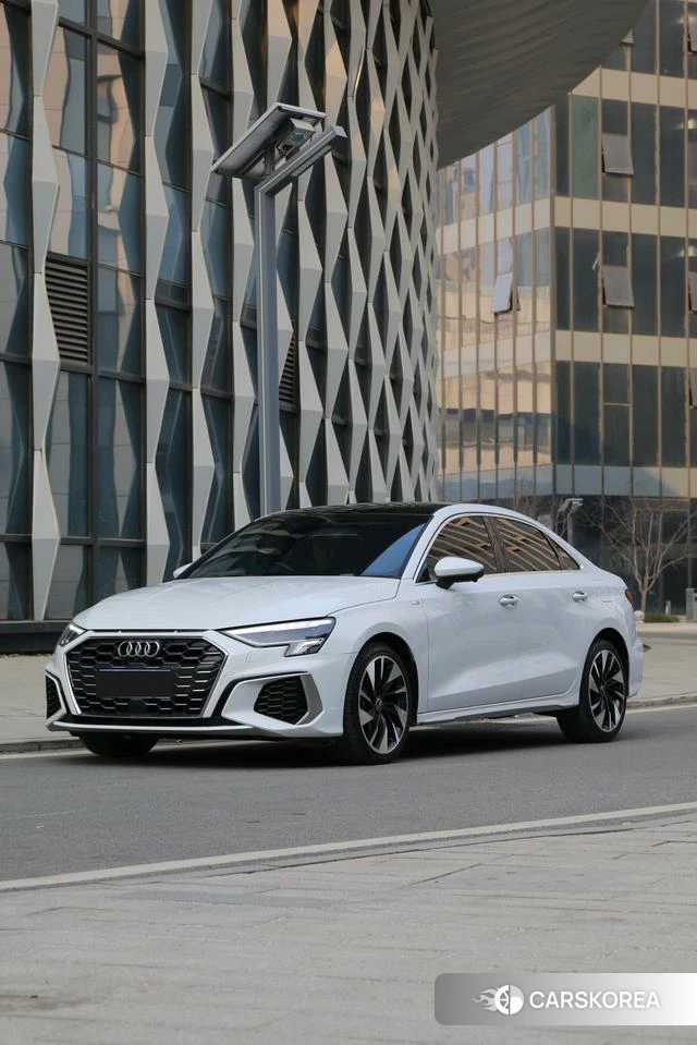 Audi A3 2022 Белый из Китая, фото 4